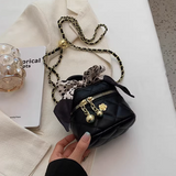 Ndyad style diamond chain mini square bucket bag HZ1024
