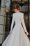 Ndyad style white A-line long-sleeved dress HZ1024