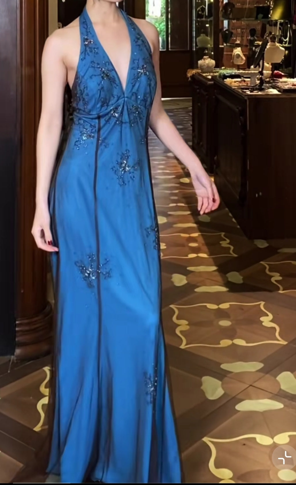 Ndyad V-neck Blue Beaded Satin Sheath Elegant Backless Chiffon Spaghetti Strap Long Evening Gown HZ1024