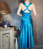 Ndyad Blue Satin V Neck Sheath Prom Dresses Backless Party Dress HZ1024