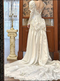 Ndyad White Scoop Neck Satin Long Sleeve Beaded Lace Applique Open Back Train Vintage Wedding Dress HZ1024