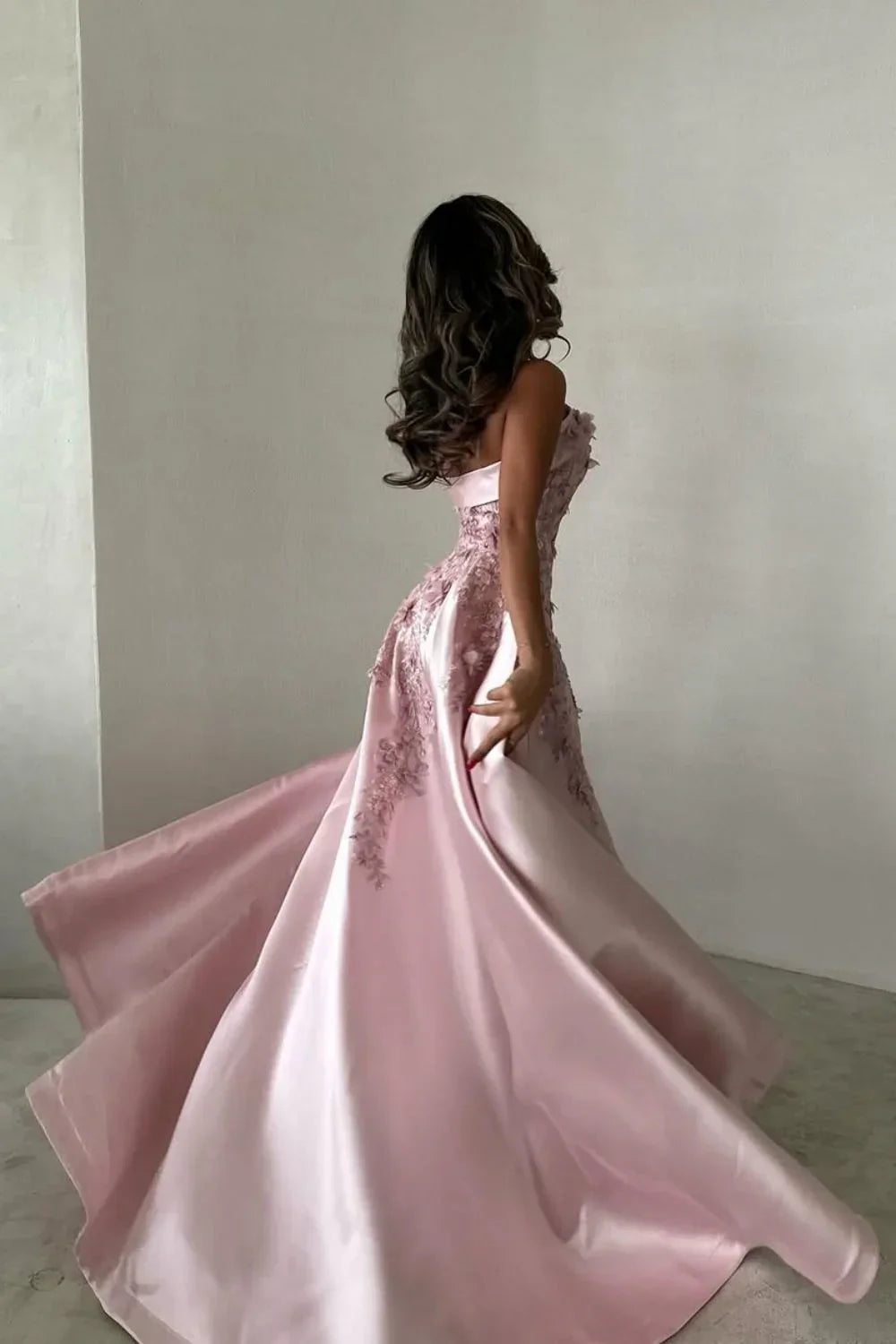 Ndyad Pink A-Line Strapless Satin Prom Dress with Appliques Train Evening Gowns HZ1024