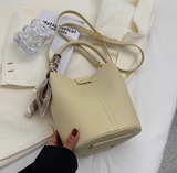 Ndyad and versatile portable bucket bag crossbody bag HZ1024