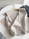 Ndyad single-breasted gold button round neck knitted vest HZ1024