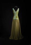Ndyad Green V-neck A-Line Tulle Satin Long Prom Dresses Retro Evening Gowns HZ1024