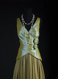 Ndyad Green V-neck A-Line Tulle Satin Long Prom Dresses Retro Evening Gowns HZ1024