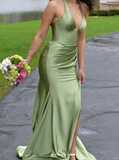 Ndyad Green Halter Sheath Satin Long Prom Dresses Formal Evening Gowns with Slits HZ1024