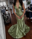 Ndyad Green Halter Sheath Satin Long Prom Dresses Formal Evening Gowns with Slits HZ1024