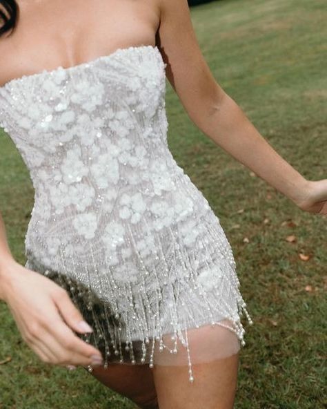 Ndyad Bodycon Strapless Beaded Short Outdoor Party Dress Fashion Wedding Dress HZ1024