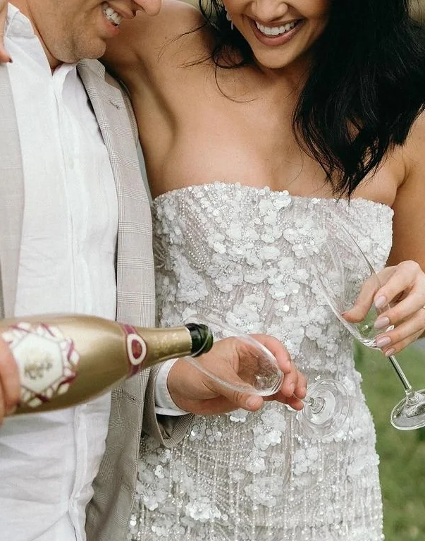 Ndyad Bodycon Strapless Beaded Short Outdoor Party Dress Fashion Wedding Dress HZ1024