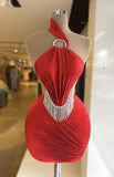 Ndyad Red Bodycon Short Pleated Party Dresses One Shoulder Fashion Homecoming Dresses with Tassels HZ1024