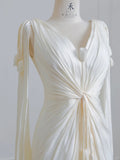 Ndyad Light Champagne V-Neck Bridal Gown Sheath Chiffon Wedding Dress Modest Applique Bridal Dress HZ1024