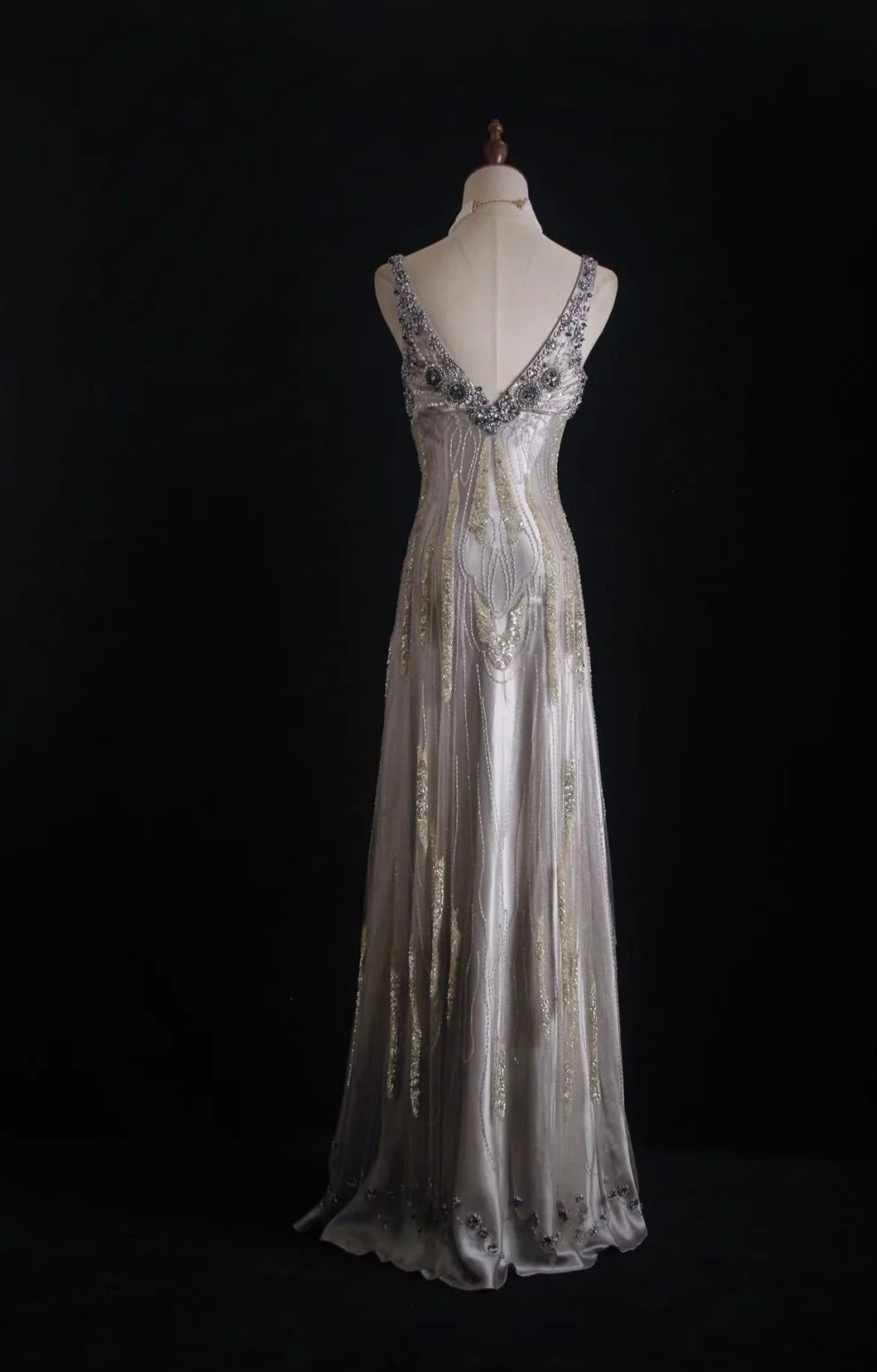 Ndyad Sheath V-neck Silk Beaded Long Evening Gowns,Sequined Tulle Light Grey Formal Dresses Gorgeous Prom Dress HZ1024