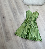 Ndyad Sheath Green Hoco Dresses Satin Spaghetti Strap Short Prom Dresses HZ1024