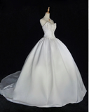 Ndyad Sweetheart Neck Ball Gown Sleeveless Long Wedding Dresses, Beaded White Bridal Gowns HZ1024