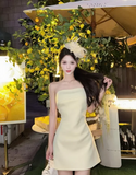 Ndyad Strapless Sheath Short Prom Dresses Satin Yellow Homecoming Dresses Sexy Birthday Dresses HZ1024