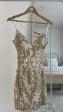 Ndyad Spaghetti Strap Sheath Short Prom Dresses Sequined Backless Birthday Dresses Gold Sleeveless Homecoming Dresses HZ1024