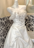 Ndyad Off-the-shoulder Ball Gown Taffeta Long Wedding Dresses Beaded White Bridal Gowns HZ1024
