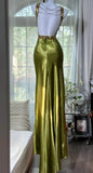 Ndyad V-neck Sheath Long Prom Dresses Silk Olive Green Evening Gowns with Open Back HZ1024