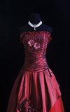 Ndyad Strapless A-Line Burgundy Long Prom Dresses Beaded Sleeveless Evening Dresses HZ1024