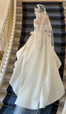 Ndyad Off-the-shoulder Ball Gown White Long Wedding Dresses Long Sleeve Bridal Gowns Applique Satin Bridal Dresses HZ1024