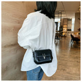 Ndyad Kong style retro chain messenger bag shoulder bag HZ1024