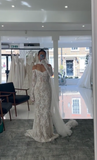 Ndyad Off-the-shoulder Ball Gown Tulle Wedding Dresses Applique Bridal Gowns White Long-sleeved Bridal Dresses HZ1024