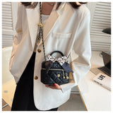 Ndyad style diamond chain mini square bucket bag HZ1024